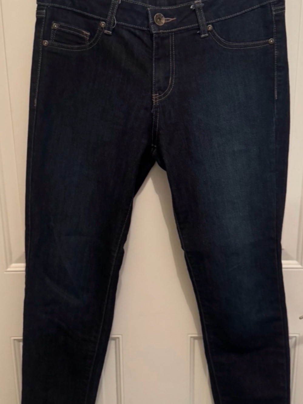 a.n.a Women's Slim Straight Jeans in Dark Blue-10